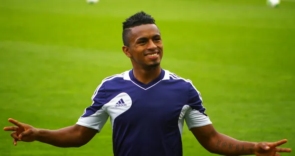 The Black and Red still has scoring problems. Gelmin Rivas arrival tried to stop this but now the Peruvian joins him to reinforce the attacking front.