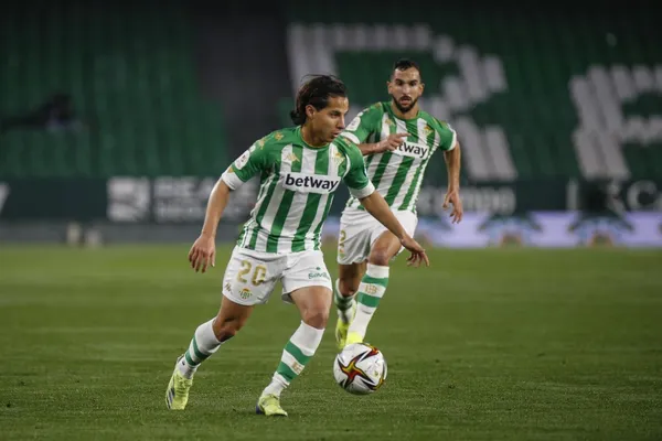 The Chilean coach stated it is Real Betis intention to follow the rules and the final decision is up to the player