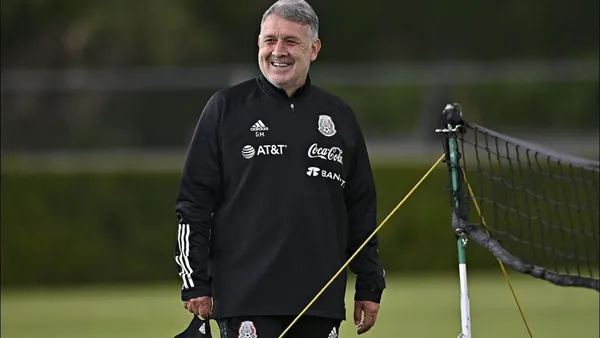 The coach of El Tri recognized the work of the Mexican fullback, who in his opinion won the match against Christian Pulisic.