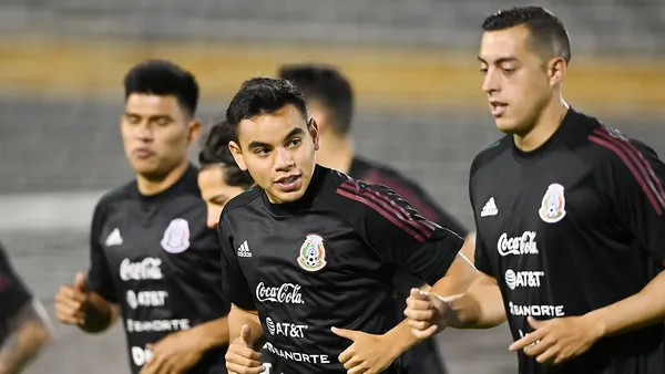 The coach of the Mexican National Team has had problems in putting together his team due to injuries, suspensions, and Covid-19 positives.