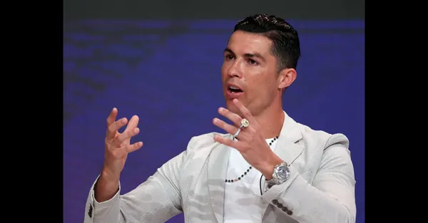 The collection of the athlete and the model in this area reaches 3.5 million dollars