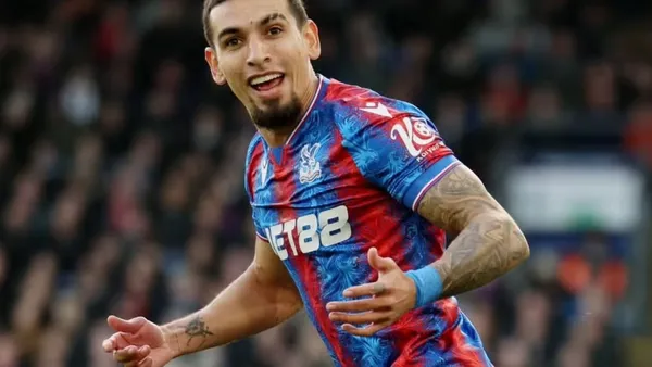 The Colombian opened the scoring by taking advantage of defensive errors by the Colombian team.