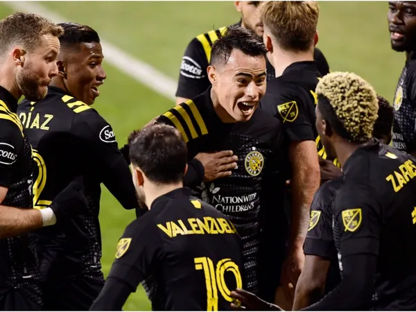 The defeat from The Crew yesterday was totally surprising as the winners, New York FC, were at the bottom of the standings. However, the team coached by Caleb Porter reached a 2012 record.