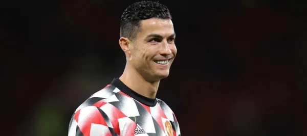 The Dutch coach and his team suffered against Chelsea