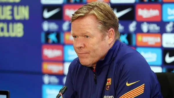 The Dutch coach has a contract until 2022 and there is a penalty for early termination. He wants to stay, but President Laporta has other options