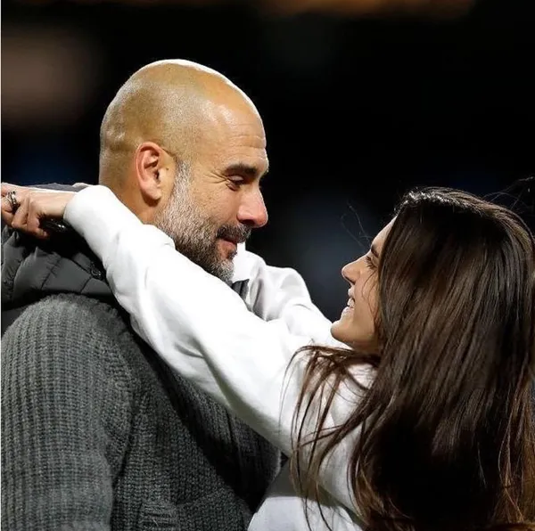 The eldest daughter of Josep Guardiola, is famous for her physical beauty, and for a possible romance that would be forming with Dele Alli.
