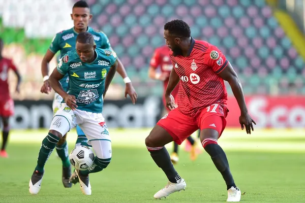 The first confrontation was equalized by a score of 1-1