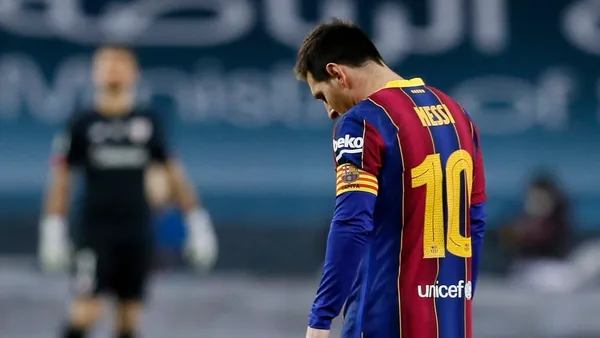The former FC Barcelona star criticized the board for giving Lionel Messi such a big contract, and the complaint went viral in social media.
