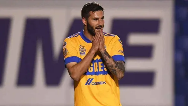 The forward of Tigres and a serious complaint.