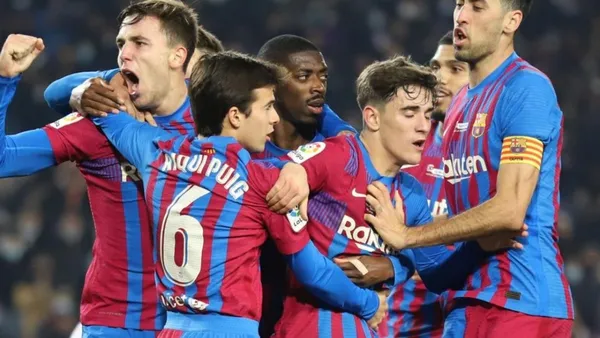 The Frenchman has not yet reached an agreement with Barcelona and could join the Reds.