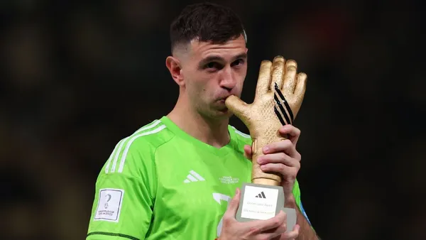The goalkeeper is close to being included in FIFA's ideal 11, after his spectacular 2022