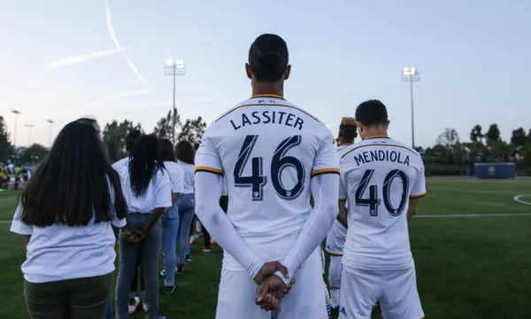 The Houston Dynamo has signed a new hire, something that will benefit the Los Angeles Galaxy.