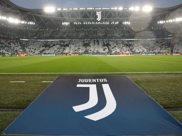 The Italian club explained that this increase is a consequence of the effects directly caused by the pandemic in the sale of tickets and the sale of products, licenses and the like.