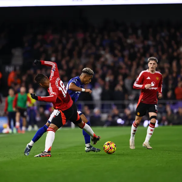 The Jamaican attacker scored a great goal to tie the score 11 minutes before the end of the first half.