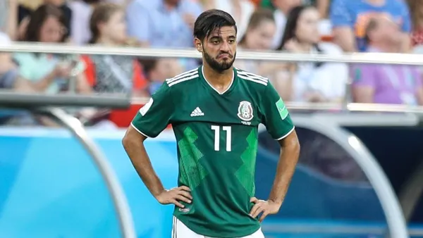 The Los Angeles Football Club player informed Gerardo Martino that he will not be part of the Mexican team