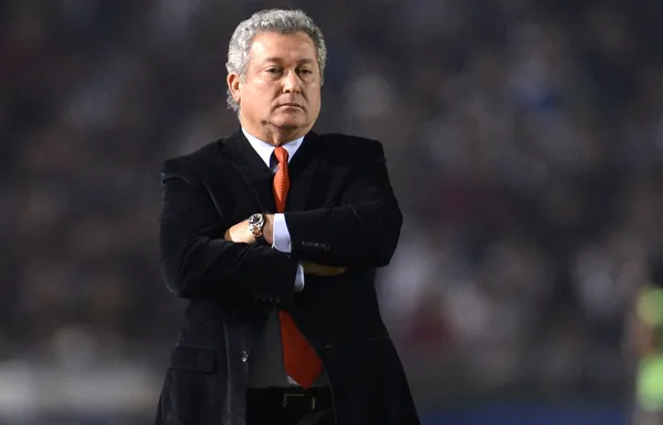 The lost against Cruz Azul by 0-2 left a lot of questions in Guadalajara and there is one shocking statistic really worrying.