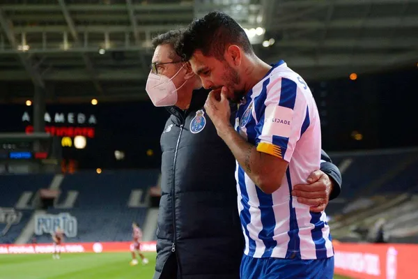 The Mexican forward suffered a serious injury