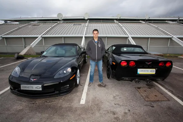 The Mexican forward went on to earn the amount of 3 million euros in Spain, around 250 thousand euros a month, to earn the amount of 6 million dollars in MLS