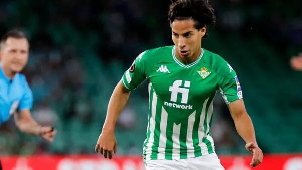 The Mexican is emerging as a possible reinforcement for the Vallecas club due to the serious injury of Martin Merquelanz.