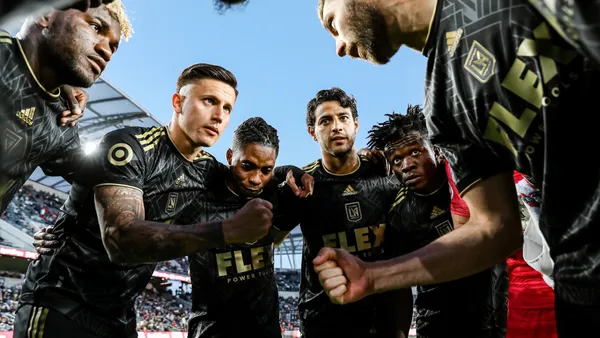 The Mexican striker had a formidable start to the 2022 campaign and everything seems to indicate that he is going for more.