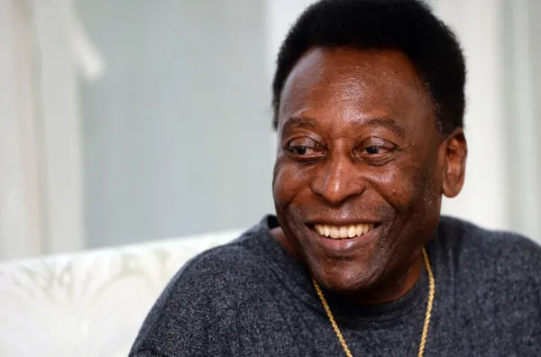 The millions that Pele's exclusive barber earns