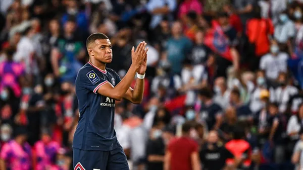 The novel between Kylian Mbappé, Paris Saint Germain and Real Madrid, little by little begins to define itself, and from Spain, they prepare an offer that appears to be irresistible for the French.