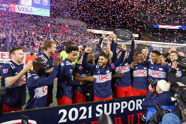 The official website of the tournament explained in detail why the Cavaly requested the postponement of the game.