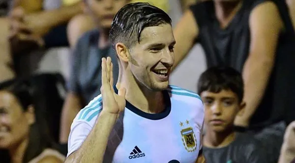 The player must decide between representing the United States, Croatia or Argentina.