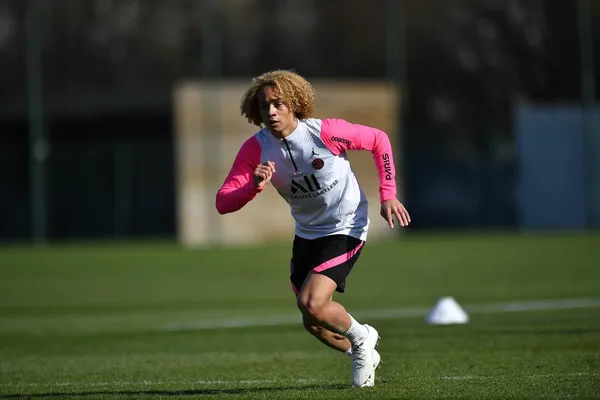 The player surprises everyone, not only for his talent with the ball