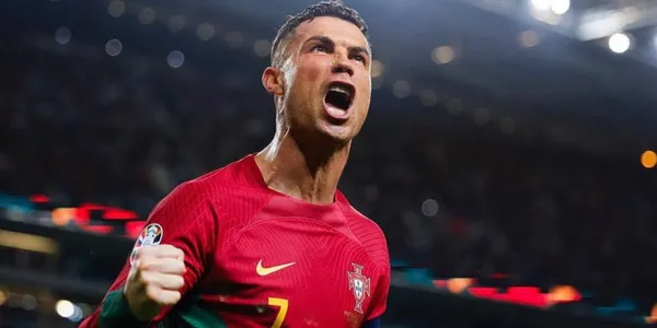 The Portuguese scored a new goal this Thursday and reached 128 and broke a new record wearing his country's shirt