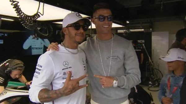 The Portuguese's a friend of English and left him a message on his Instagram