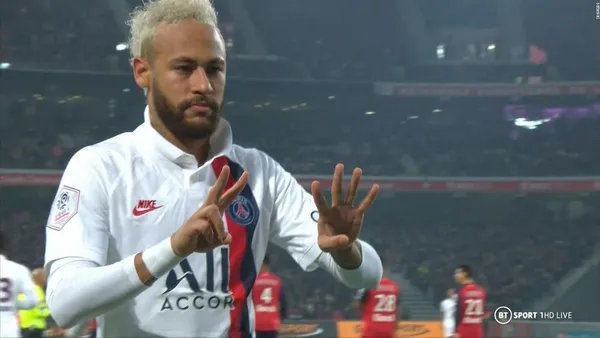 The PSG forward has a weakness for tattoos and that is why Neymar paid tribute to Kobe Bryant by leaving one of his most popular phrases on his skin.