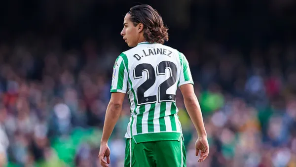 The Real Betis team put a clause of 75 million euros on Diego Lainez's contract