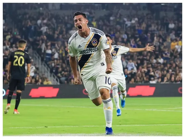 The refusal by MLS to release players to its national teams could leave LA Galaxy franchise player Cristian Pavon without the possibility of returning to the Argentine team.