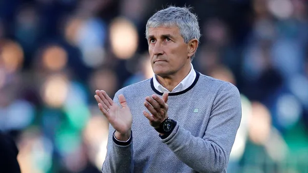 The Spanish Quique Setién, who is free, has taken a lot of strength for being the new coach of the team.