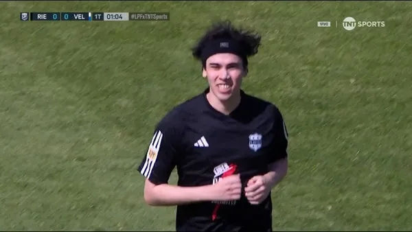 The streamer had an appearance in the First Division and caused a lot of controversy