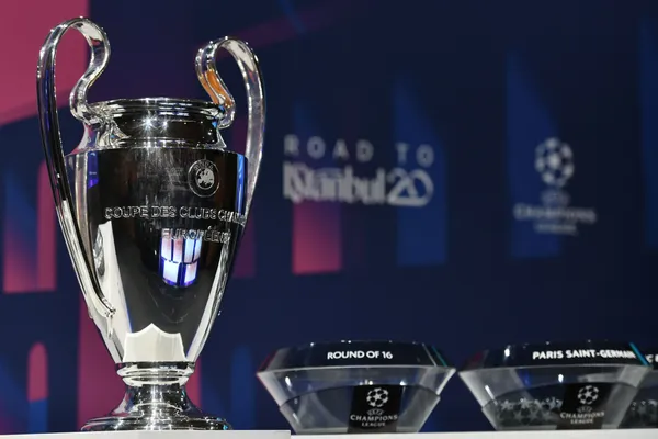 The top European football entity announced on Friday the list of candidates for the best goalkeeper, defender, midfielder and forward of the last Champions League, whose winner was Chelsea.