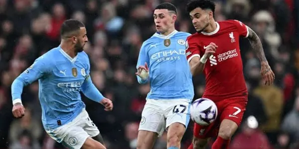 The two English giants are eyeing the same player who is not yet a reality but promises to become a star.