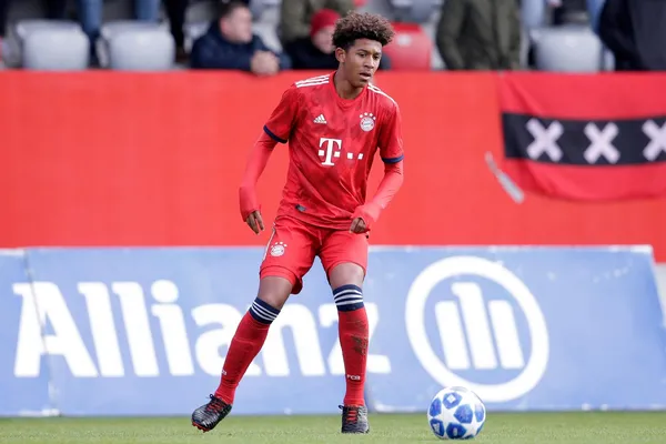 The US National Team defender added minutes in Bayern Munich's crushing win against Schalke 04 by 8 to 0.