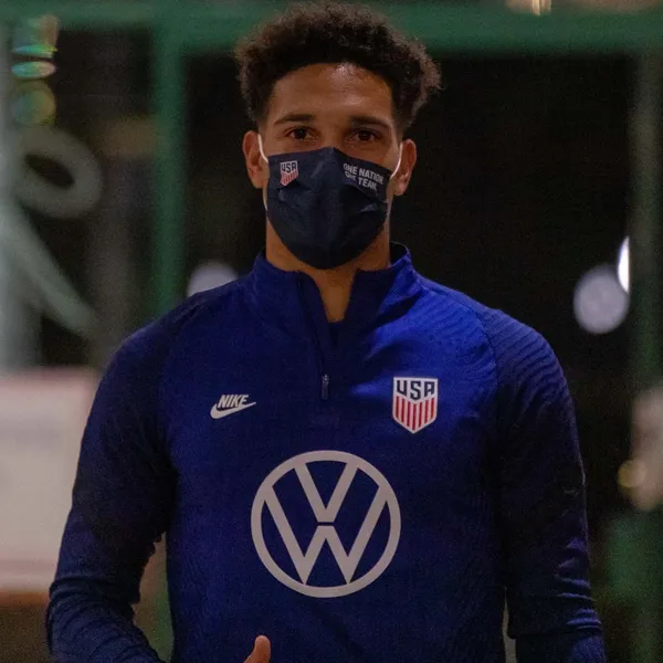 The Valencia player settled on USMNT camp and could make his debut against Wales if coach Berhalter puts him in the starting team.