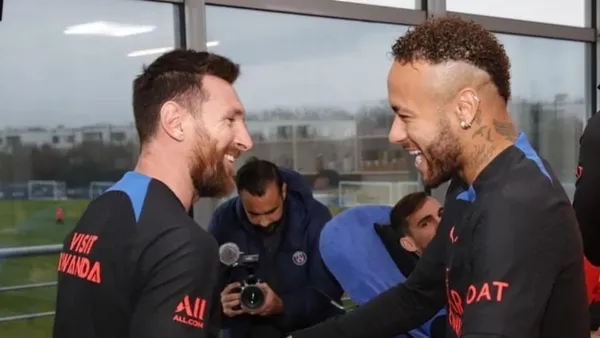 The world champion did not add a minute, in the defeat of City against Manchester United