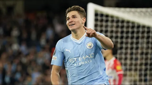 The world champion star started the season with a great level.