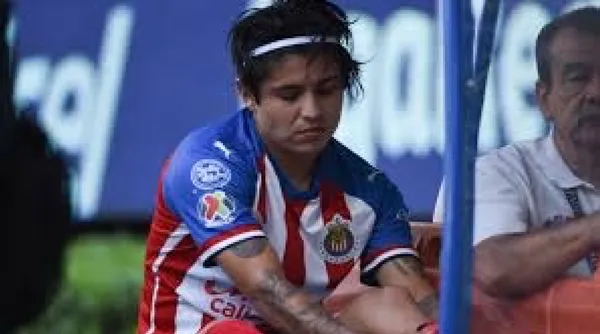 The young soccer player, of 26 years old, has already been offered to several Mexican soccer teams, as well as to different MLS franchises.