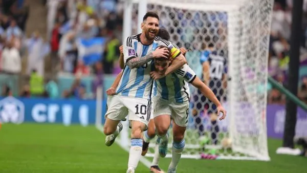 This Argentine striker is shining and is wanted by Manchester United.