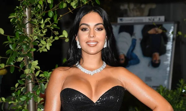 This is how Spaniard model and Cristiano Ronaldo's girlfriend looks with no makeup