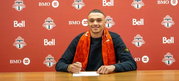 Toronto FC keeps moving in the transfer market. On this occasion, the team announced the departure of one of his juniors.