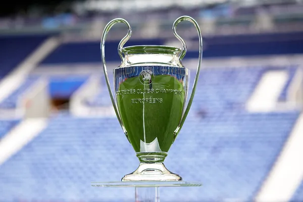 UEFA analyzes new proposals that favor teams such as Manchester City or Paris Saint Germain.