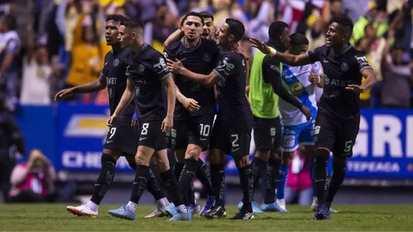 United are after a new midfielder.