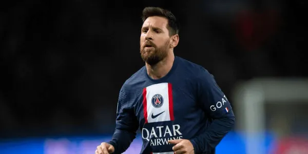 Until when should PSG wait for Messi's decision?