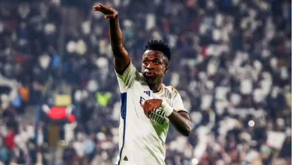 Vinicius Jr is convincing a transfer target to join Real Madrid.